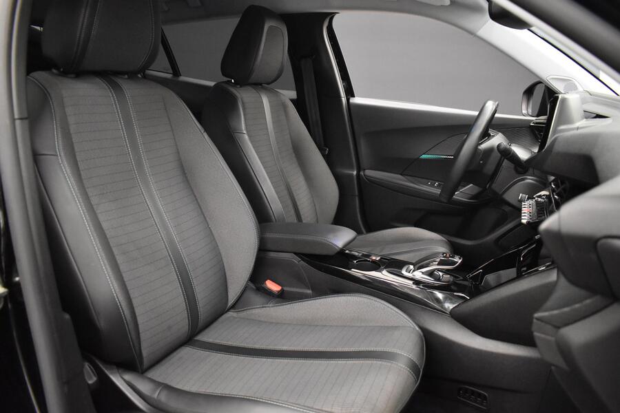 Peugeot e-2008 vaihtoauto