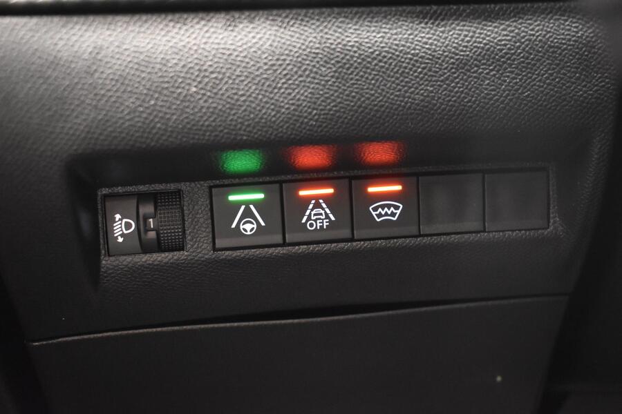 Peugeot e-2008 vaihtoauto