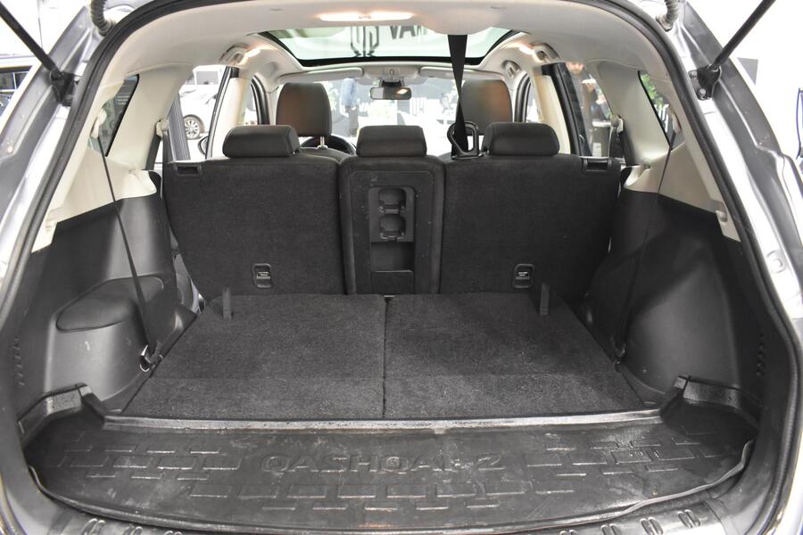 Nissan Qashqai+2 vaihtoauto