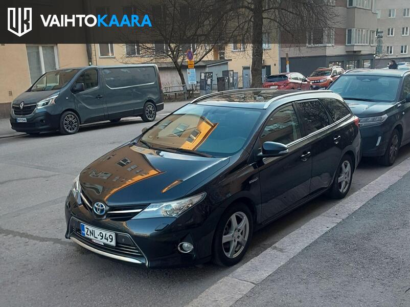 Toyota Auris vaihtoauto