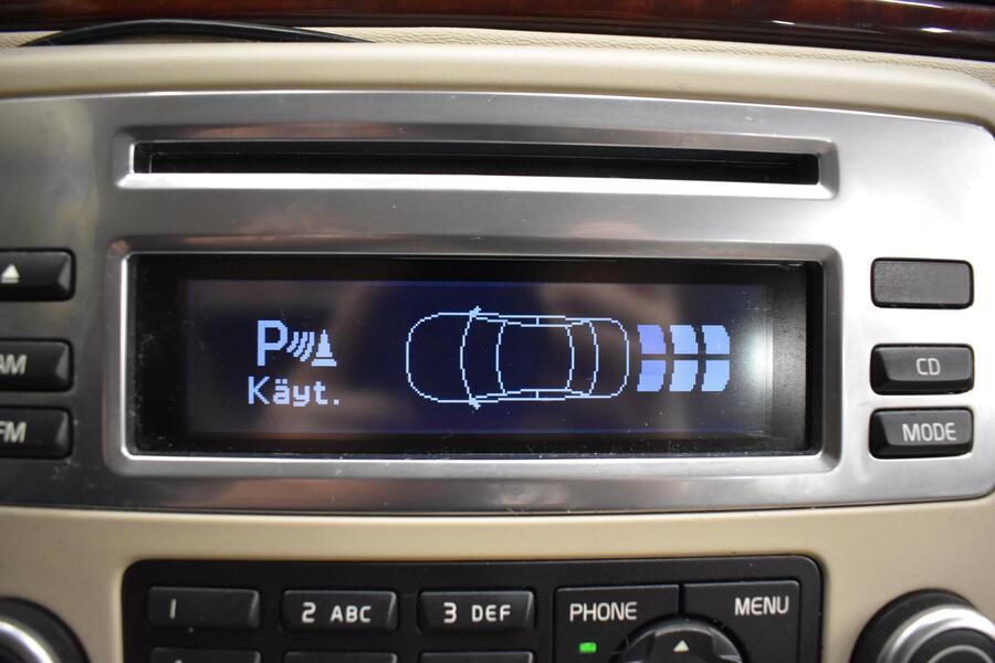 Volvo V70 vaihtoauto