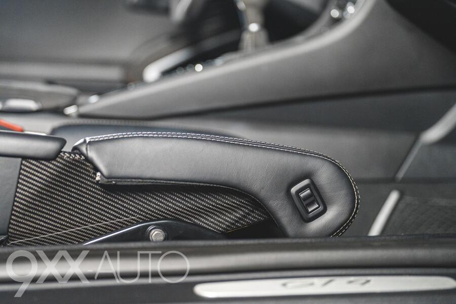 Porsche Cayman vaihtoauto