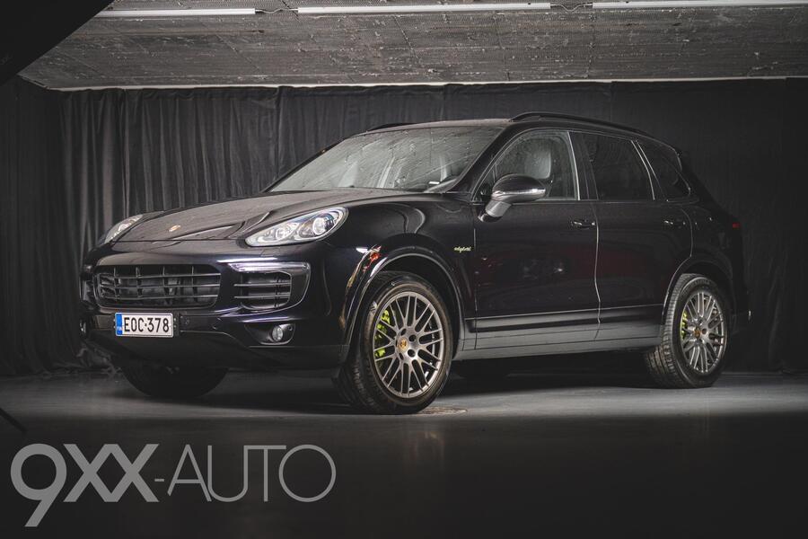 Porsche Cayenne vaihtoauto