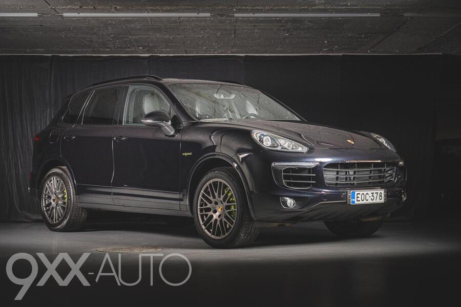 Porsche Cayenne vaihtoauto