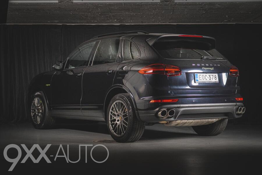 Porsche Cayenne vaihtoauto