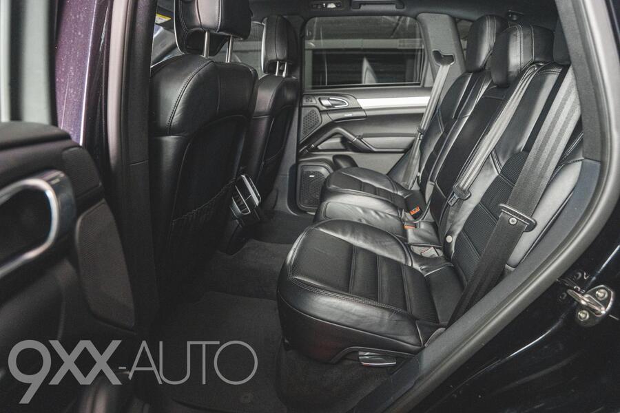 Porsche Cayenne vaihtoauto