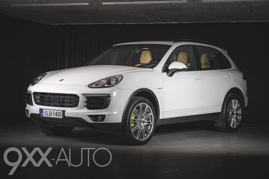 Porsche Cayenne vaihtoauto