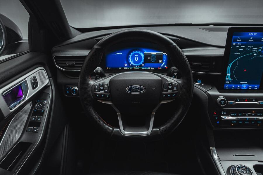 Ford USA Explorer vaihtoauto