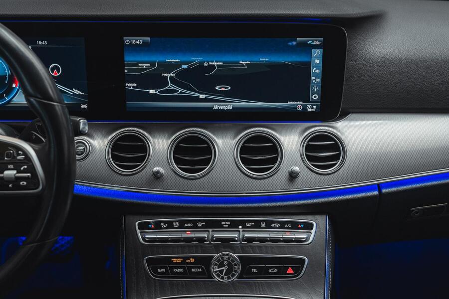 Mercedes-Benz E vaihtoauto