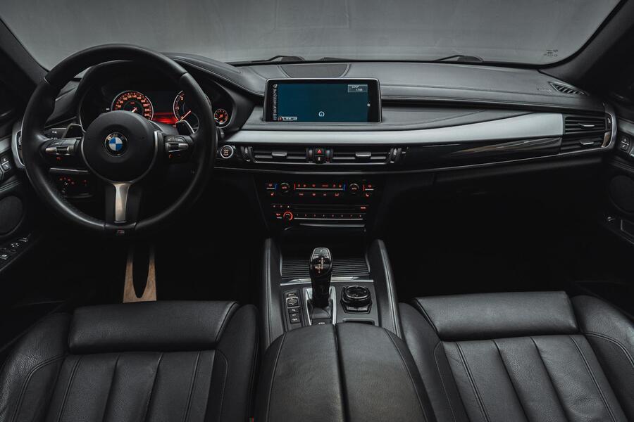 BMW X6 vaihtoauto
