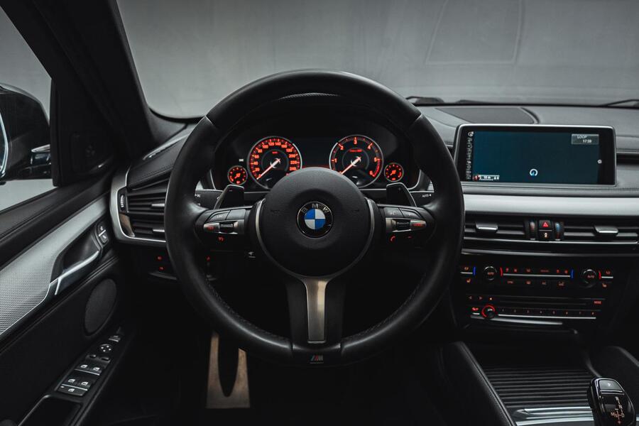 BMW X6 vaihtoauto