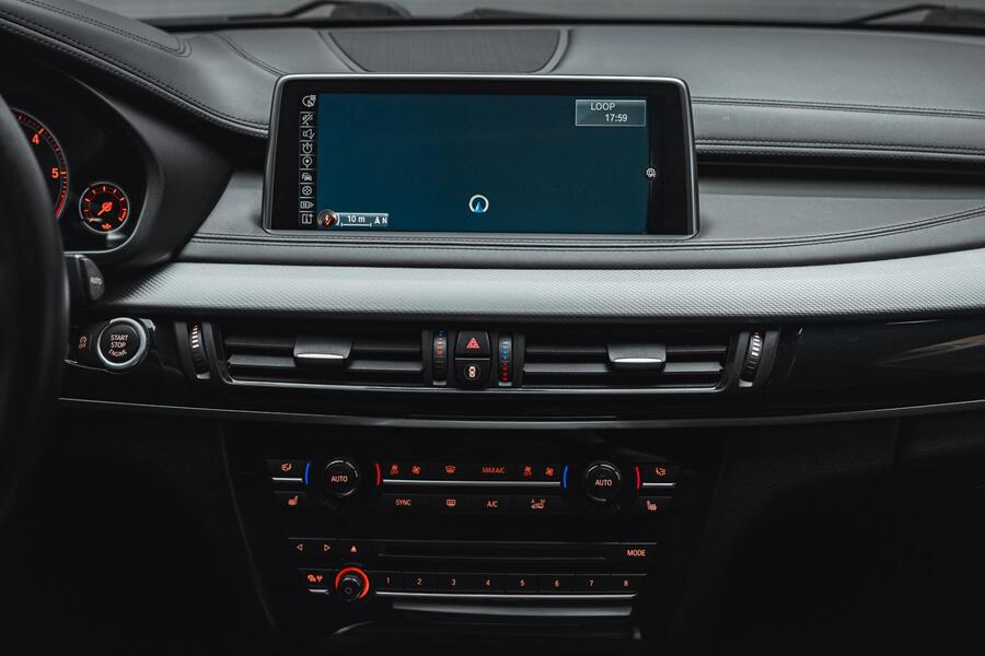 BMW X6 vaihtoauto