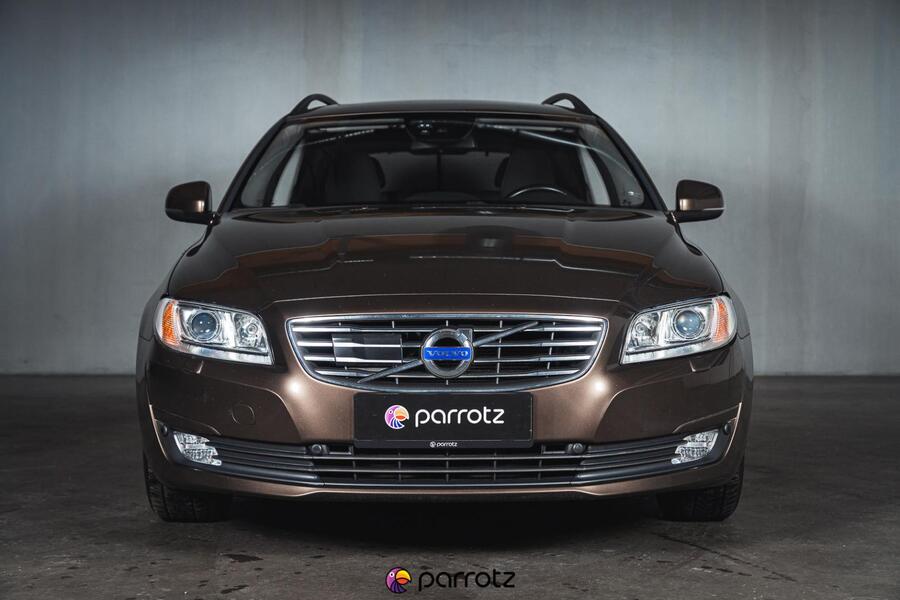 Volvo V70 vaihtoauto