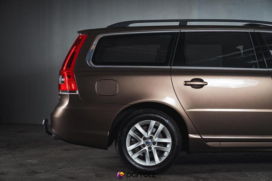 Volvo V70 vaihtoauto