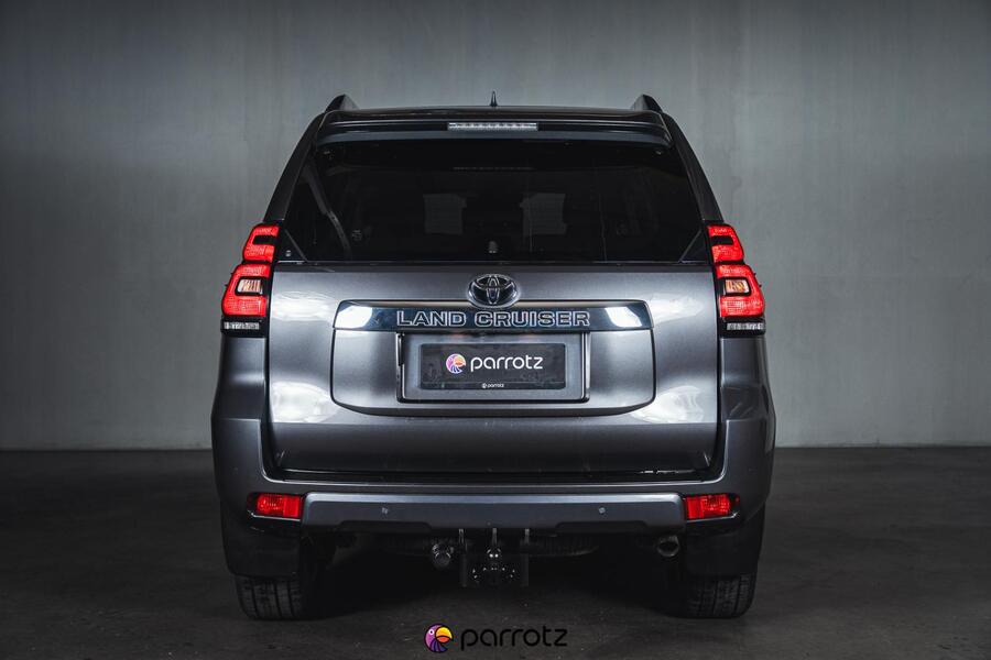 Toyota Land Cruiser vaihtoauto