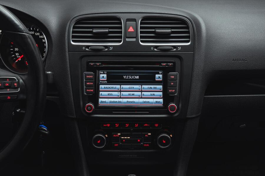 Volkswagen Golf vaihtoauto