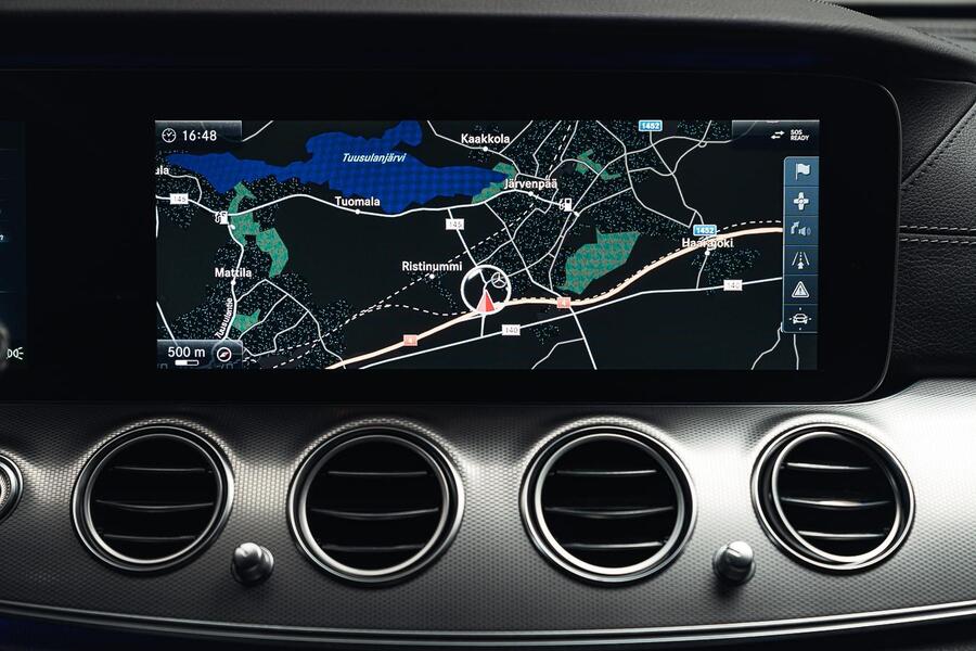 Mercedes-Benz E vaihtoauto