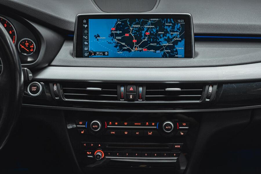 BMW X5 vaihtoauto