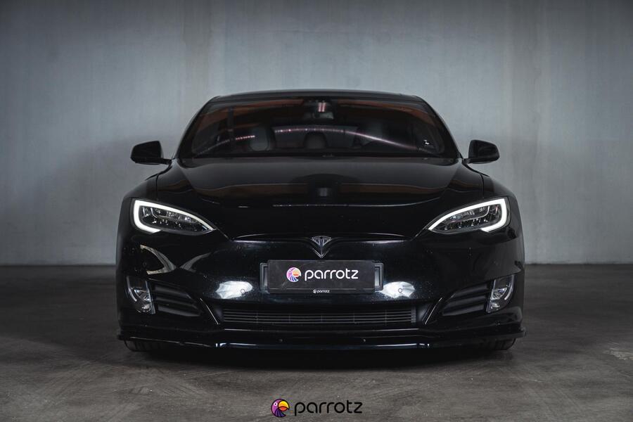 Tesla Model S vaihtoauto