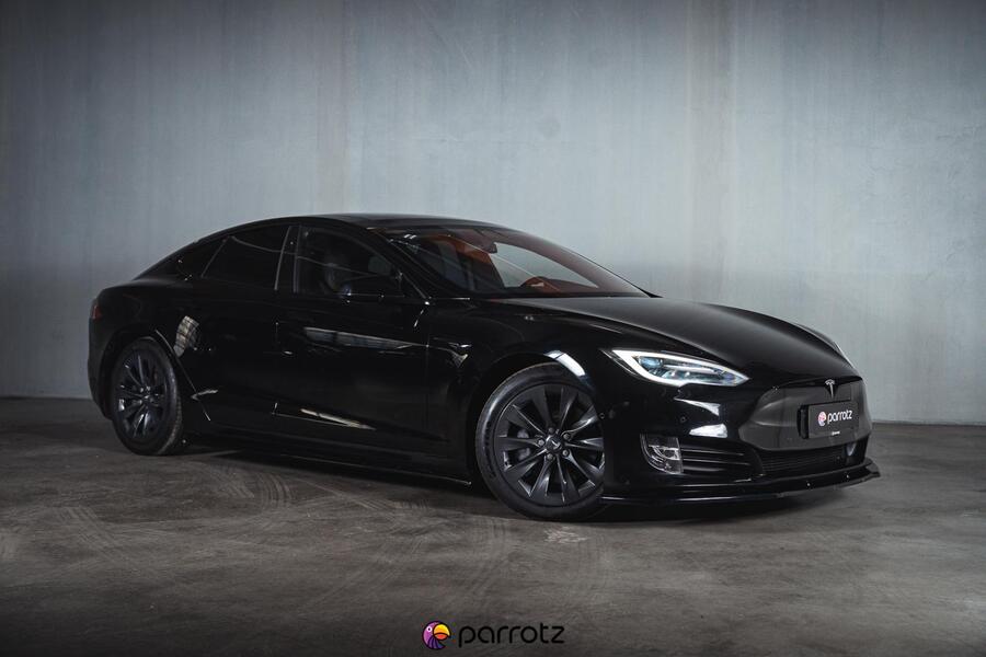 Tesla Model S vaihtoauto