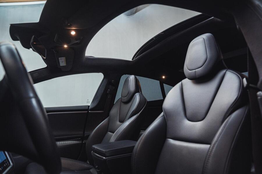 Tesla Model S vaihtoauto