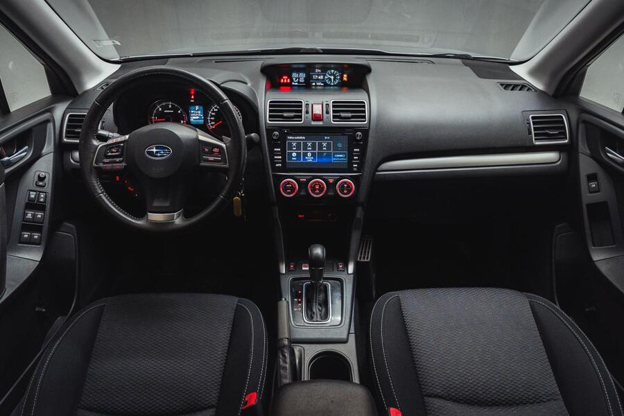 Subaru Forester vaihtoauto