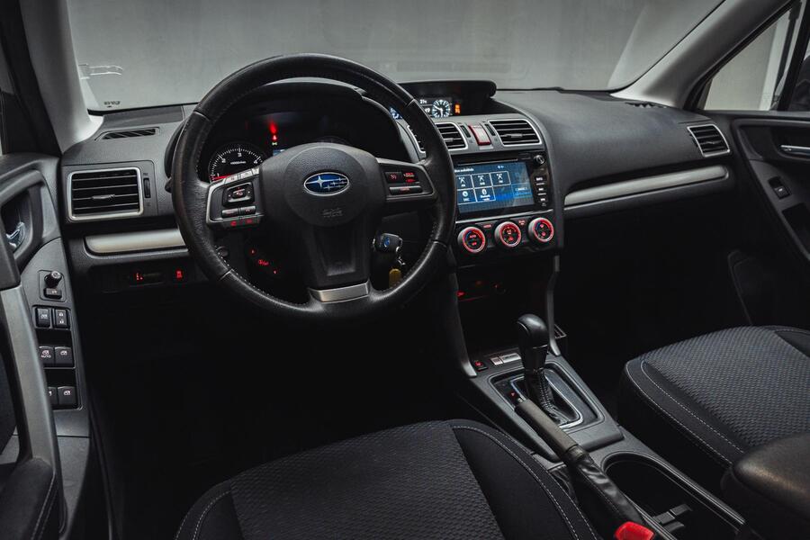 Subaru Forester vaihtoauto