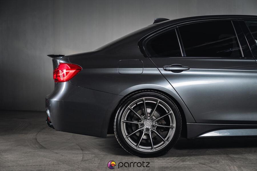 BMW 330 vaihtoauto