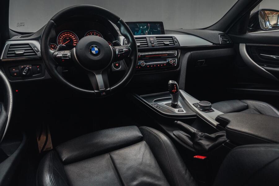 BMW 330 vaihtoauto