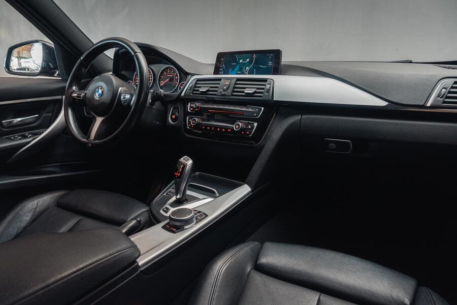 BMW 330 vaihtoauto