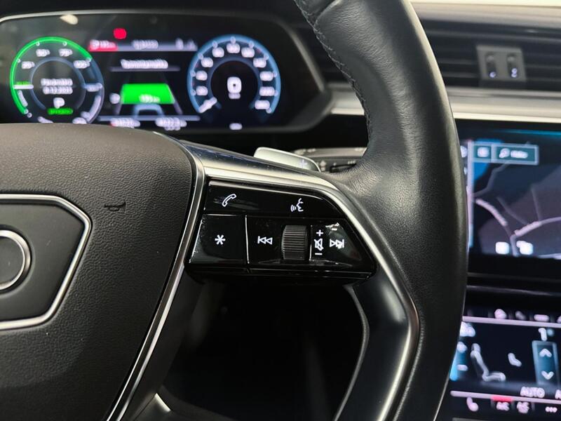 Audi e-tron vaihtoauto