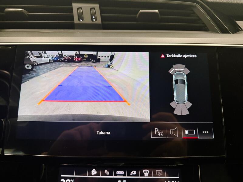 Audi e-tron vaihtoauto