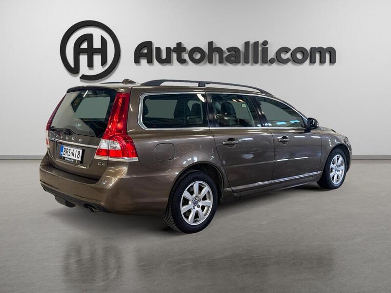 Volvo V70 vaihtoauto