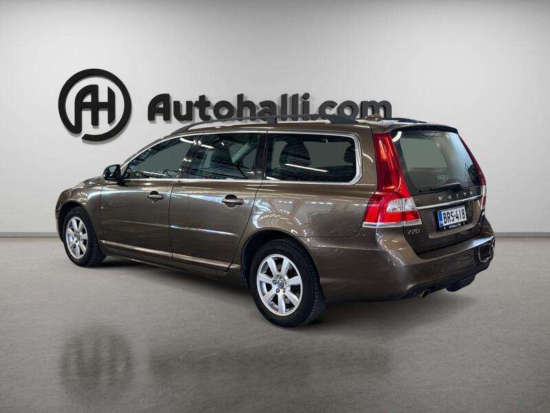 Volvo V70 vaihtoauto