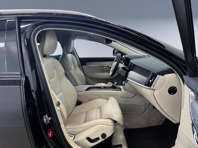 Volvo V90 Cross Country vaihtoauto