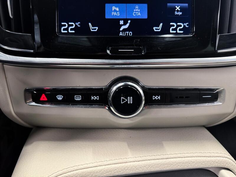 Volvo V90 Cross Country vaihtoauto