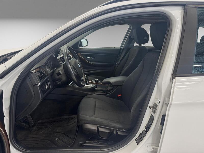 BMW 320 vaihtoauto