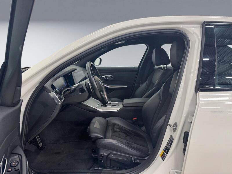 BMW 330 vaihtoauto