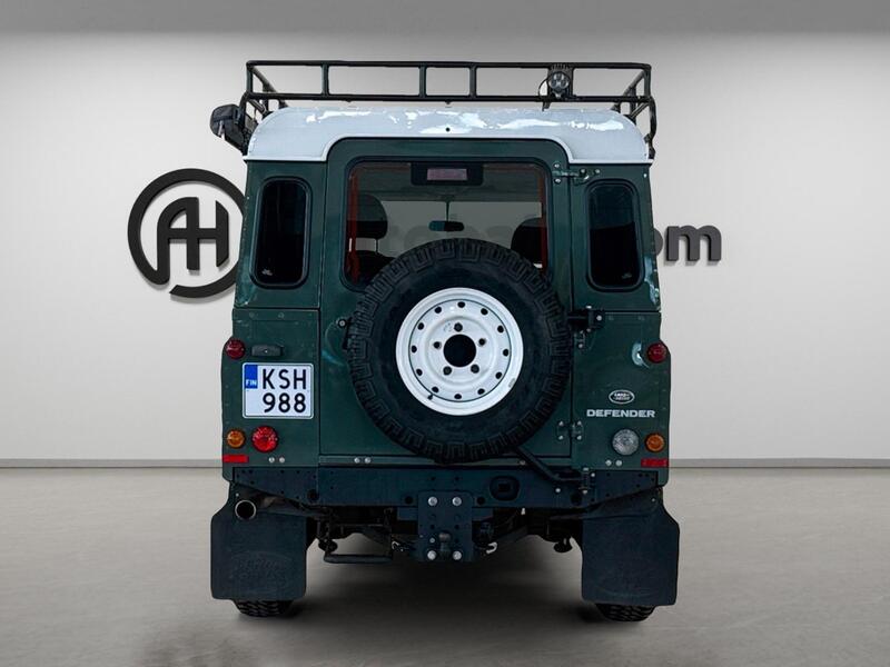 Land Rover Defender vaihtoauto