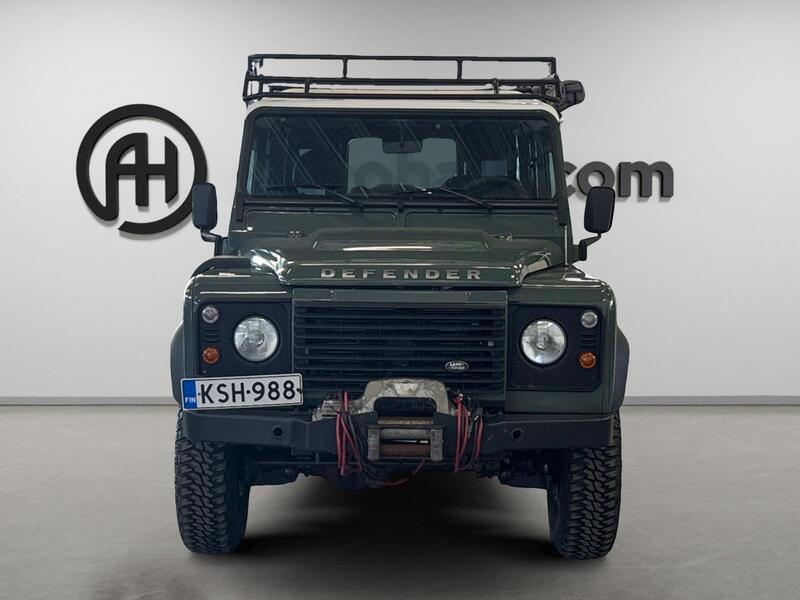 Land Rover Defender vaihtoauto