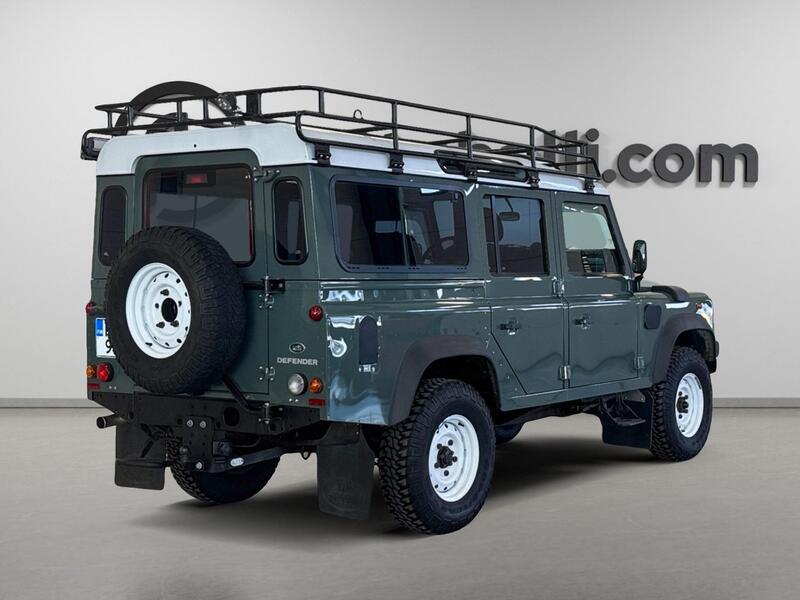 Land Rover Defender vaihtoauto