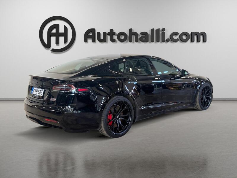 Tesla Model S vaihtoauto