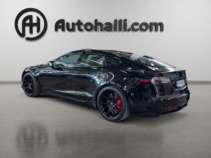 Tesla Model S vaihtoauto