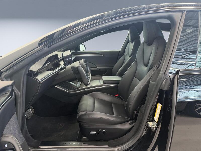 Tesla Model S vaihtoauto