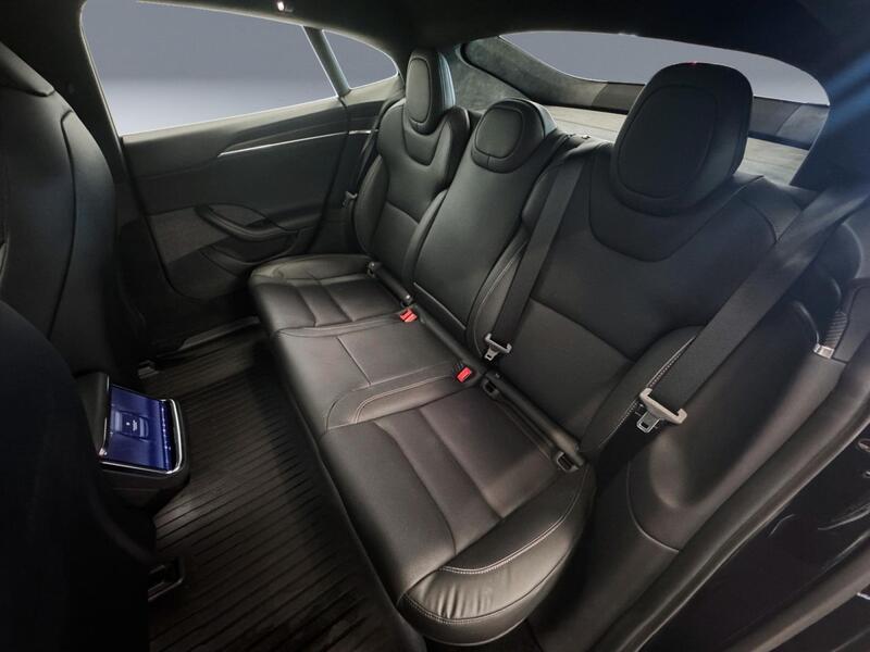 Tesla Model S vaihtoauto