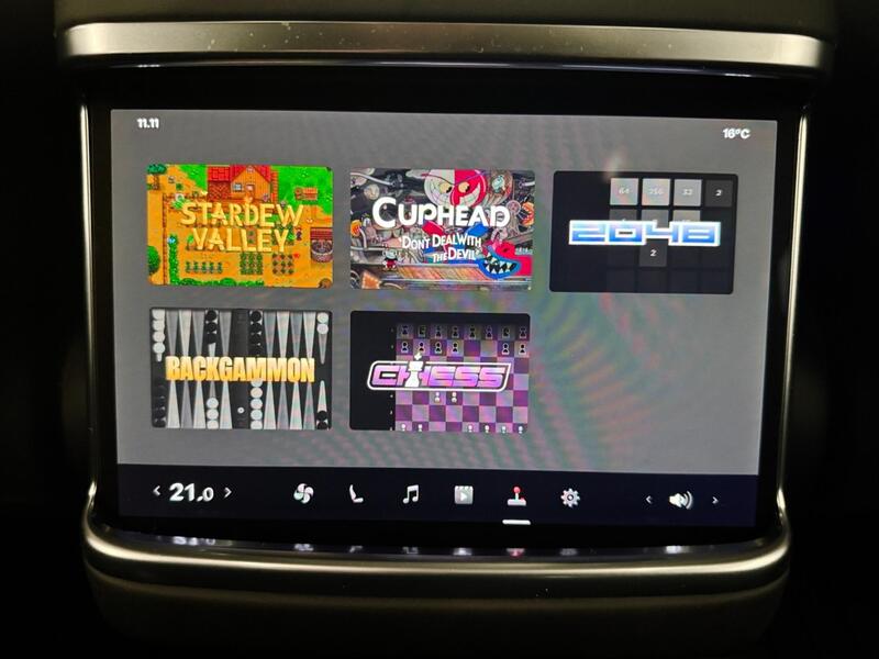 Tesla Model S vaihtoauto