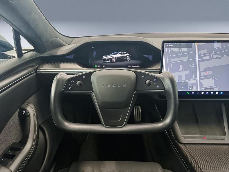 Tesla Model S vaihtoauto