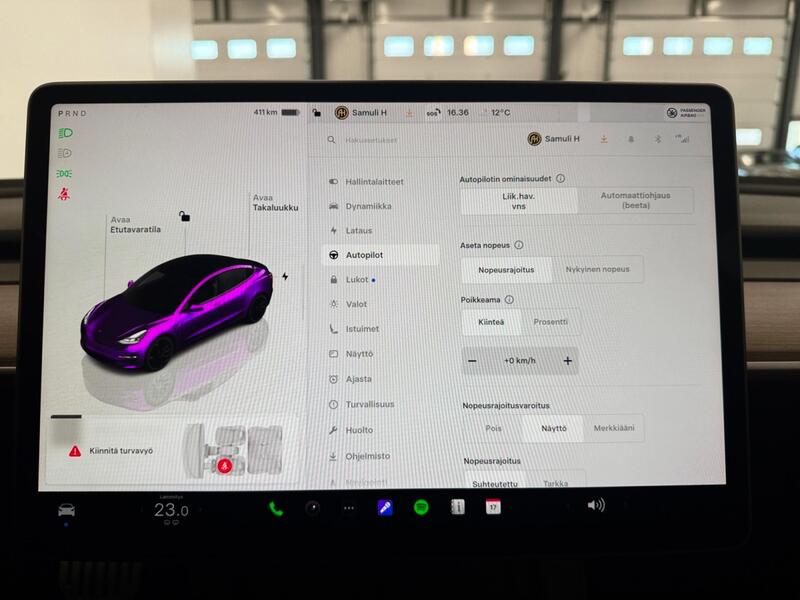 Tesla Model 3 vaihtoauto