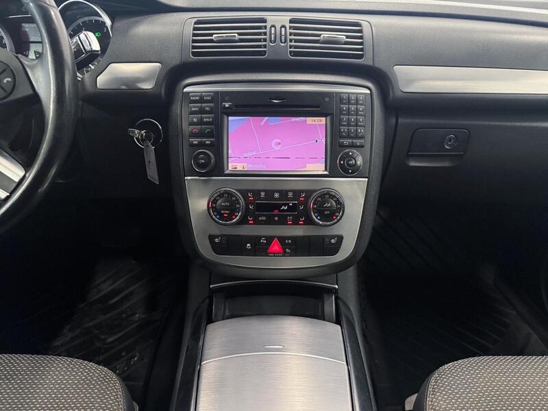 Mercedes-Benz R vaihtoauto