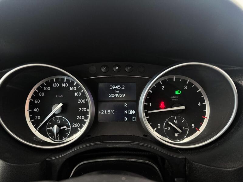 Mercedes-Benz R vaihtoauto